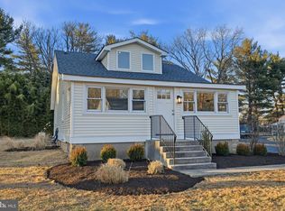414 Hallowell Ave, Horsham, PA 19044
