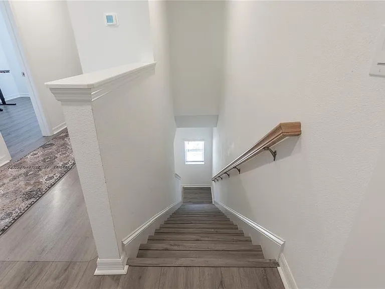 8473 Lunar Skye St — Photo 31