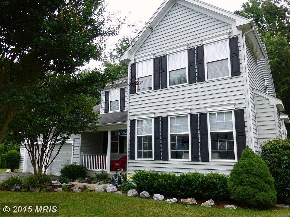 SITUATED ON QUIET CULDESAC