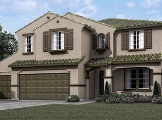 3412 N Elm St, Visalia, CA 93291
