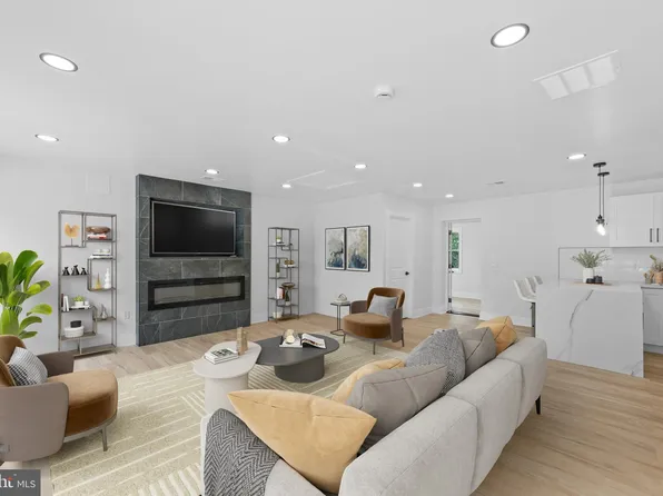 832 Orchard Ave, Southampton, PA 18966