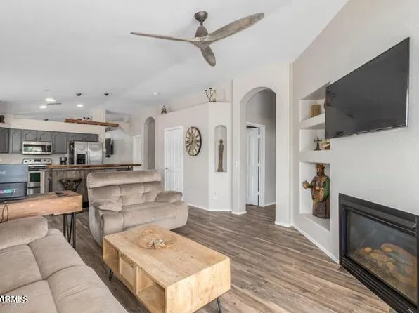 3908 W Rose Garden Ln, Glendale, AZ 85308