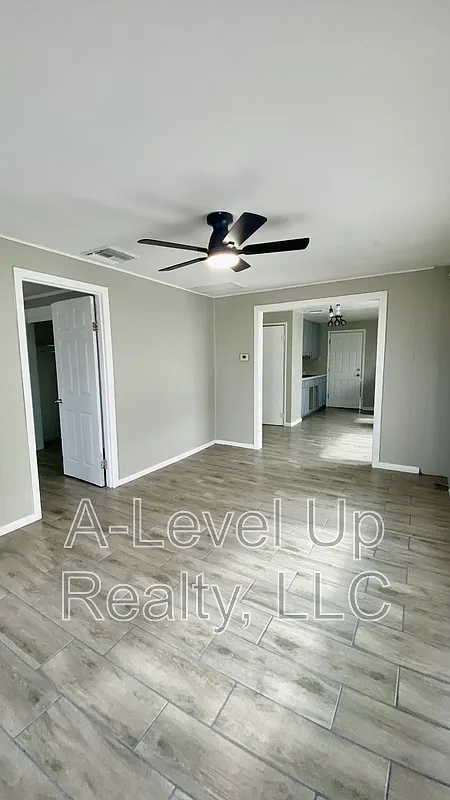 2 bed, 1.0 bath, 850 sqft, $995 — Photo 4