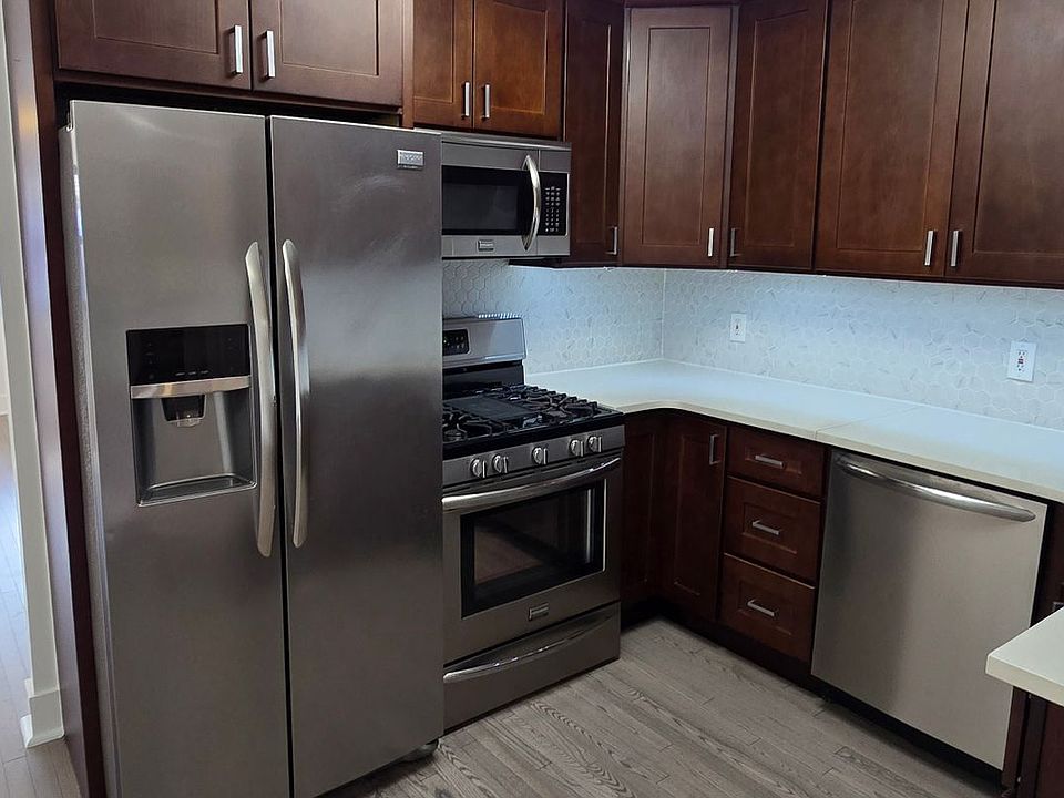 1st image of 7411 85th Dr #2