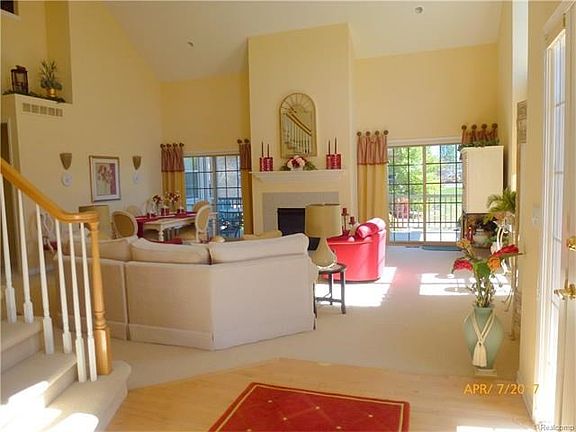 Huge Two-Story Great Room