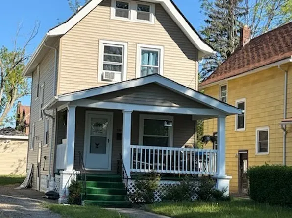 2960 McKoon Ave, Niagara Falls, NY 14305