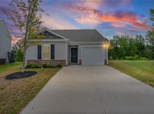 239 Mable Leaf Ln, Easley, SC 29640