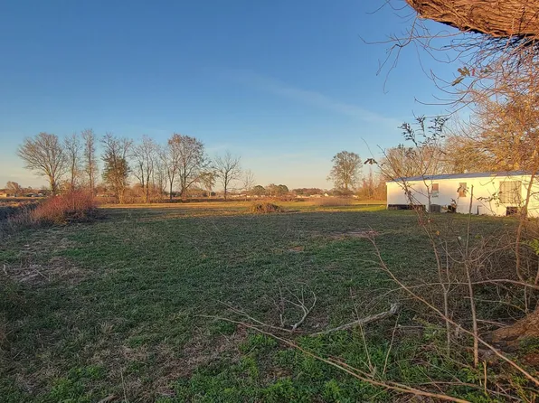 3618 Patoutville Rd, Jeanerette, LA 70544