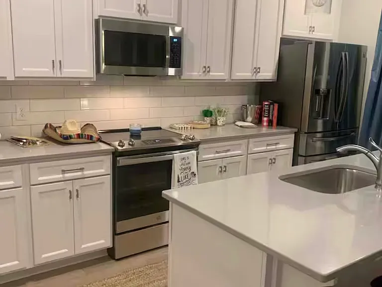 535 Evans Dr — Photo 10