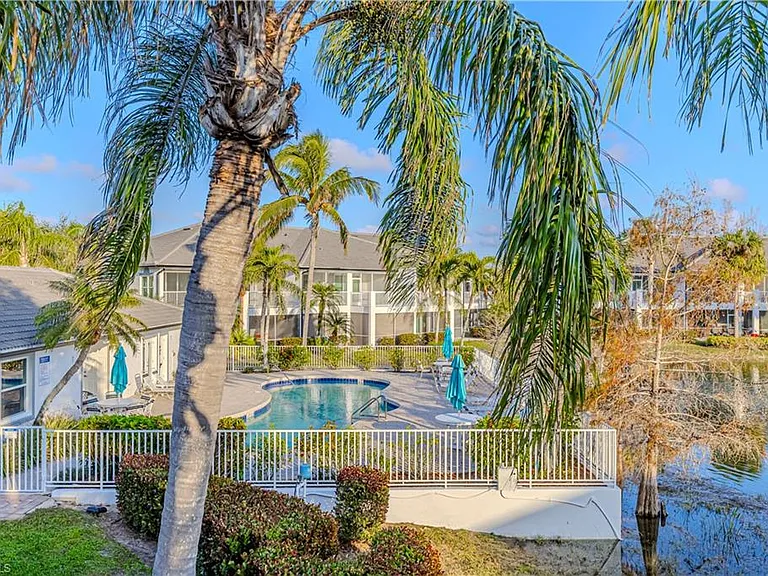 2120 Cay Lagoon Dr #222 — Photo 3