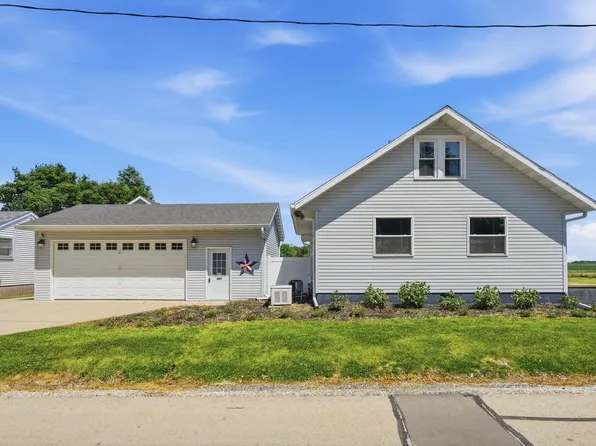 301 N Yates St, Alpha, IL 61413