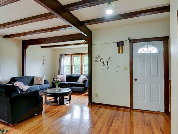 4th image of 205 N 3rd Ave #205