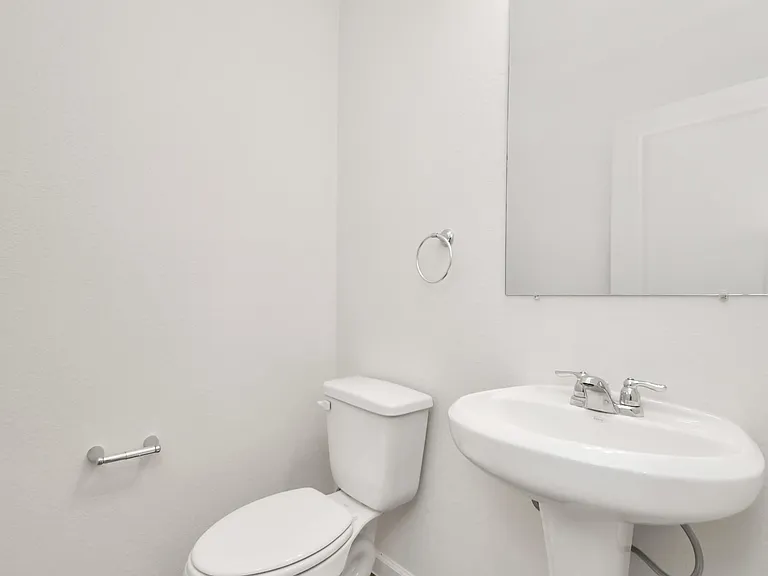 7802 Hightree Dr — Photo 15