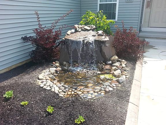 3rd image of 705 E Goundry St