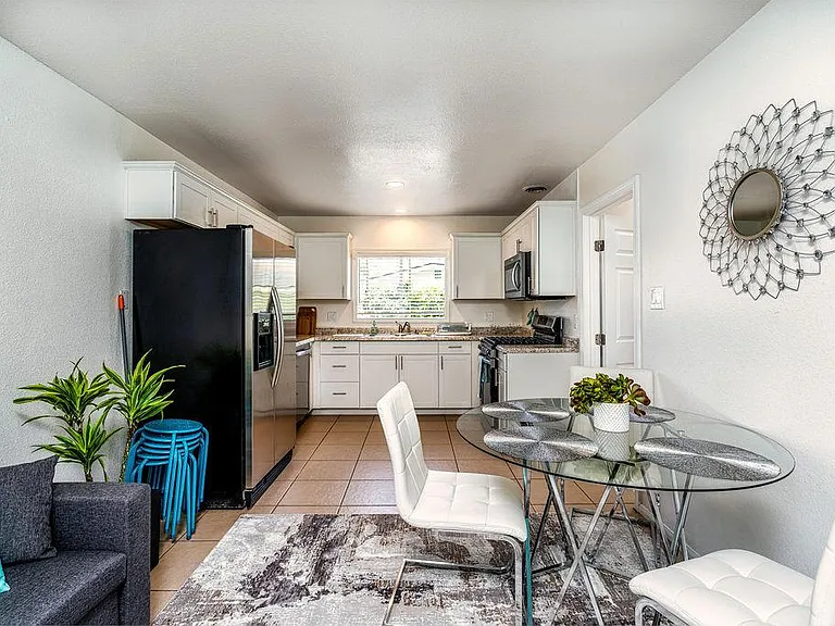 134 Tropicana Dr #1 — Photo 9