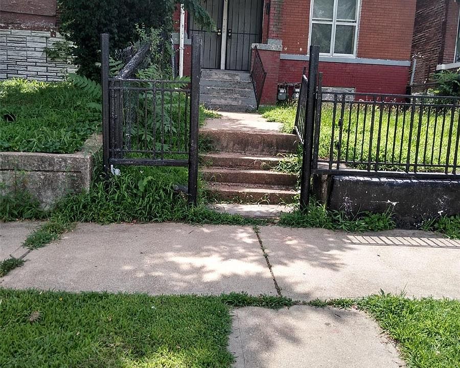 1st image of 1952 Burd Ave