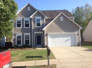 667 Timber Walk Dr, Simpsonville, SC 29681