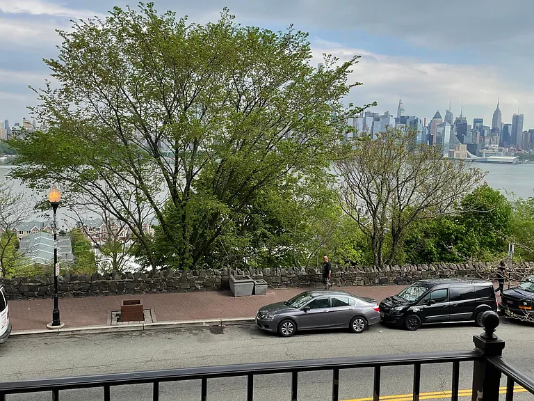 6803 Kennedy Blvd E #35 — Photo 27