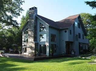 4 Eagles Nest Dr, Sherman, CT 06784