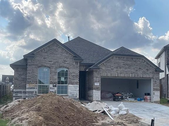 2nd image of 31415 Hidden Rosehill Circle