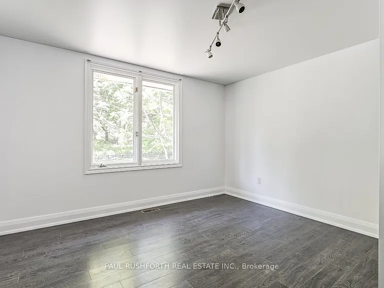 10 Cedar Rd — Photo 23