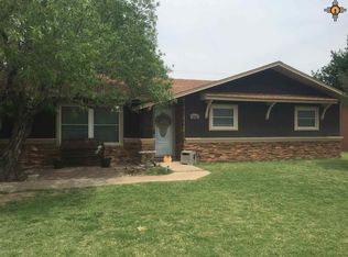 2006 W Currier Ave, Artesia, NM 88210
