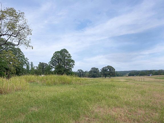 3rd image of 1430 County Road 3405