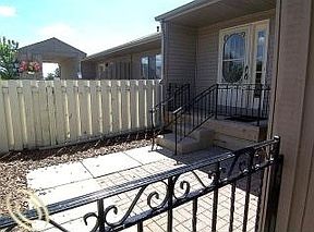 4th image of 62360 Arlington Cir