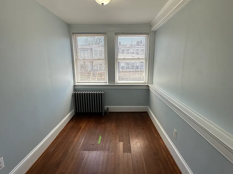 1533 Isherwood St NE — Photo 29