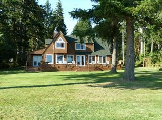 210 NE Cherokee Beach Rd, Belfair, WA 98528