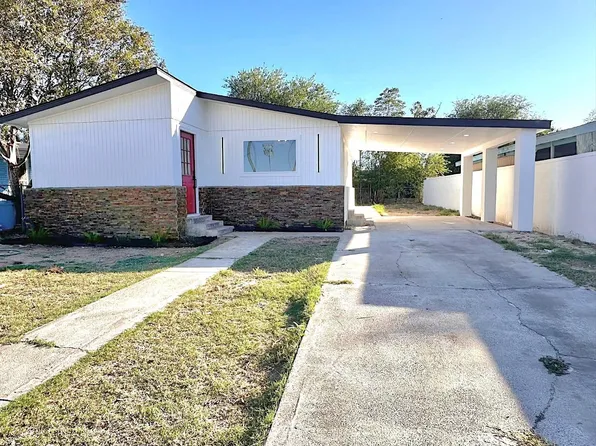 1907 E Plum St, Laredo, TX 78043