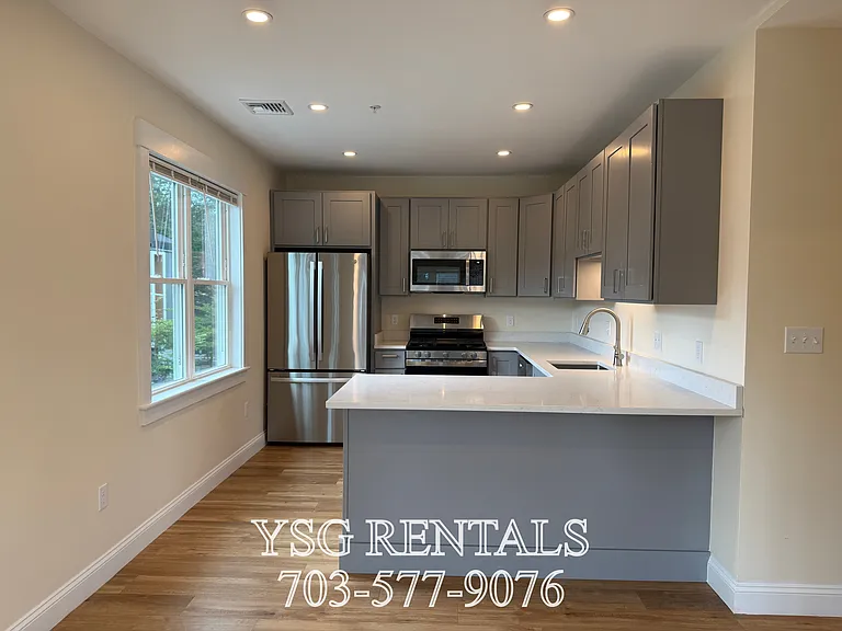 14 Dorr St #2 — Photo 9