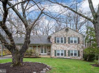 12335 Oakwood Dr, Woodbridge, VA