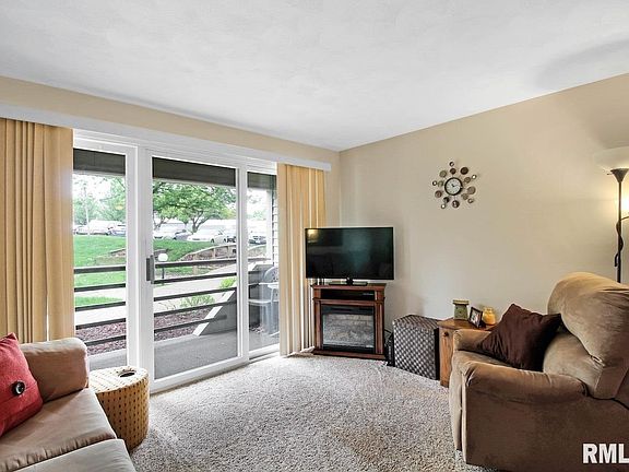 4th image of 2705 W Willowlake Dr APT 46