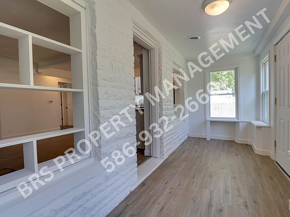 2nd image of 24120 Oxford St