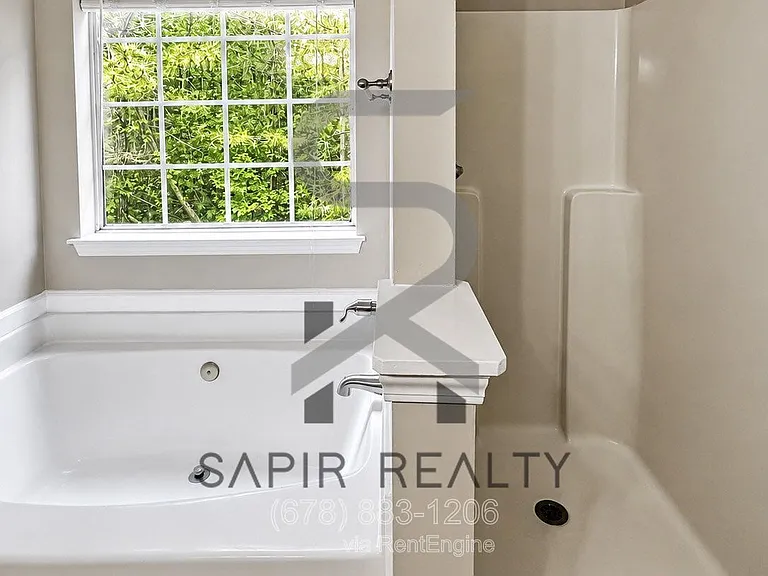 5042 Cottage Grove Pl — Photo 16