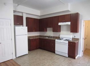 59 Elizabeth St APT D, Derby, CT 06418