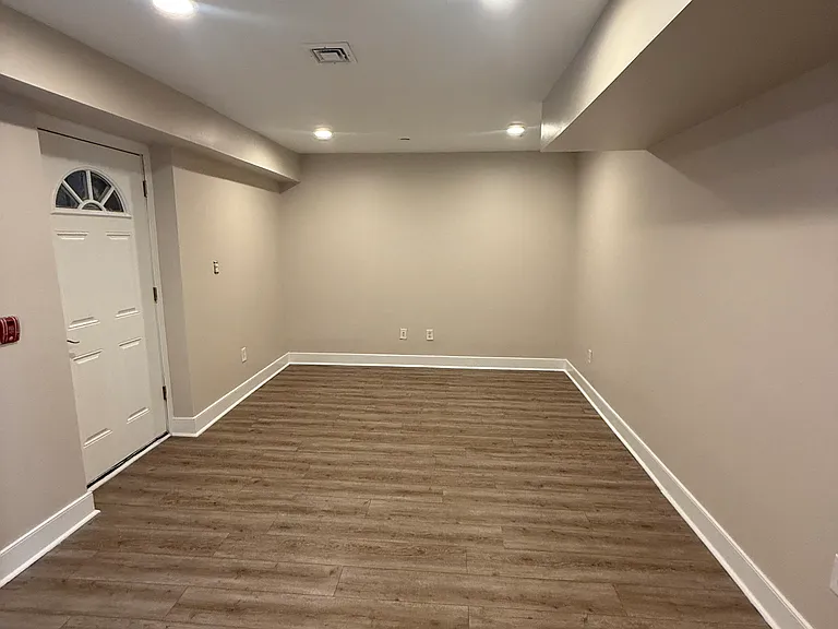 1916 W Girard Ave #1A — Photo 9