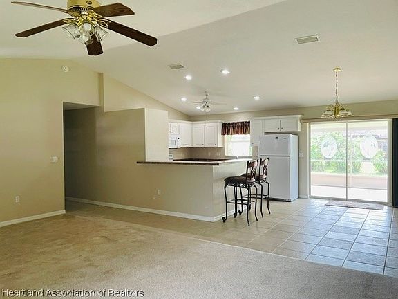 5th image of 3215 Peace St