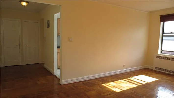 Rented by R New York | media 8