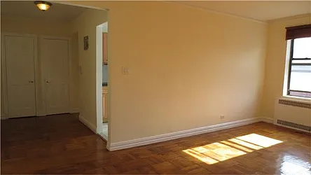 Rented by R New York