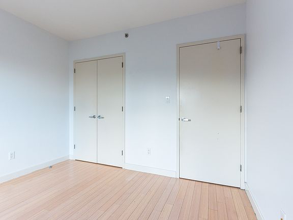 3rd image of 426 Lafayette Ave APT 2D