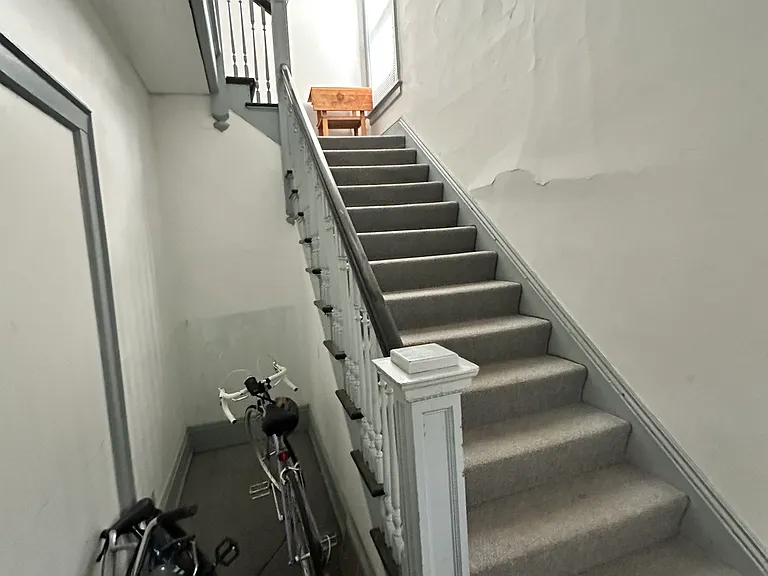 1522 N Farwell Ave #1522 — Photo 4