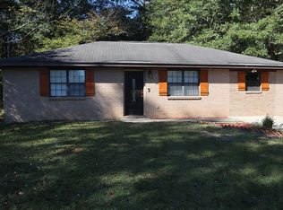 231 W Valley Dr, Fort Valley, GA 31030