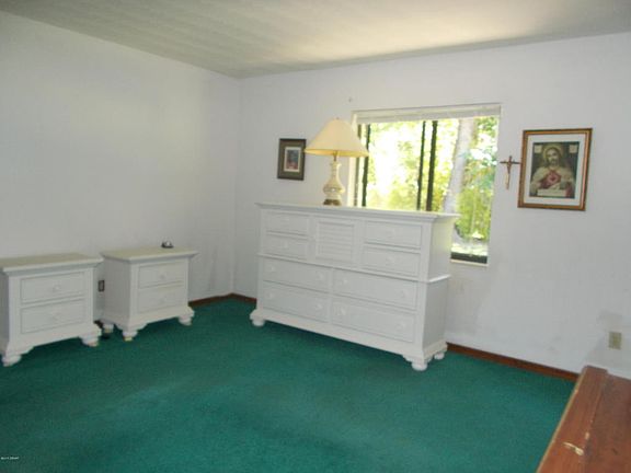 5th image of 3439 Country Manor Dr