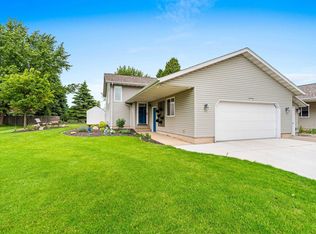 W6744 School Rd, Greenville, WI 54942