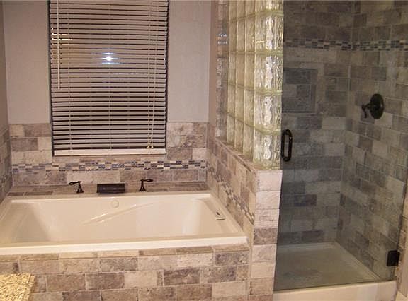 4th image of 7929 Steppington Dr