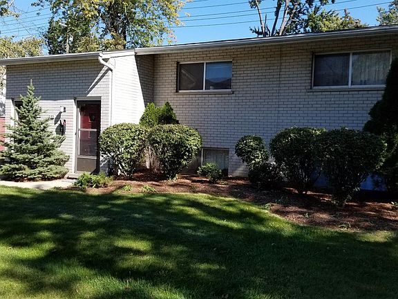 2nd image of 233 Collingwood Dr