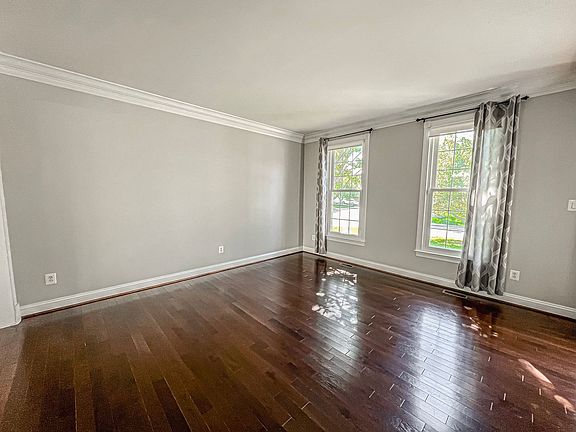 5th image of 43258 Kimberly Anne Ct