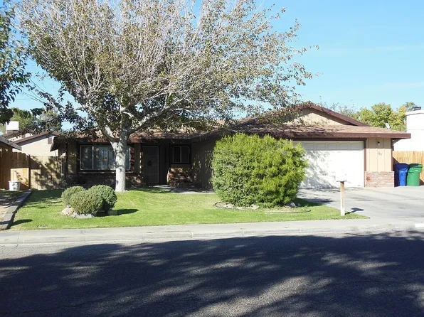 220 E Rader Ave, Ridgecrest, CA 93555